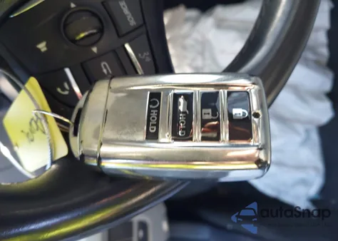 2016 Acura Tlx из США, поврежденный, VIN 19UUB1F37GA007004